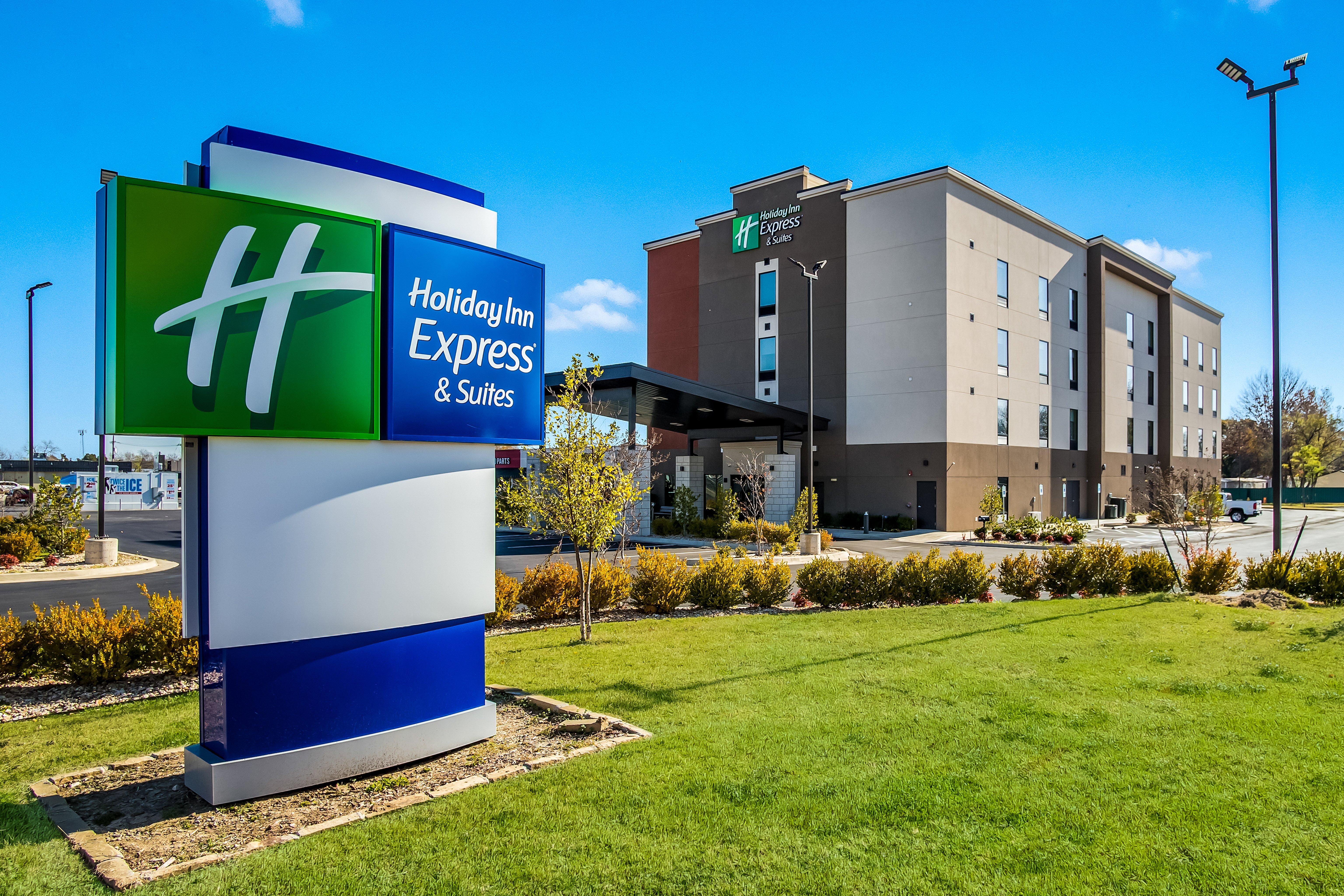 Holiday Inn Express & Suites Tulsa East - Catoosa, An Ihg Hotel Exterior photo